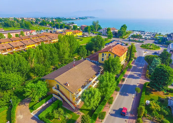 Riel Sirmione