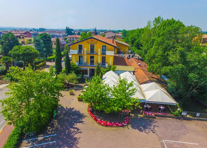 Riel Hotel 3*