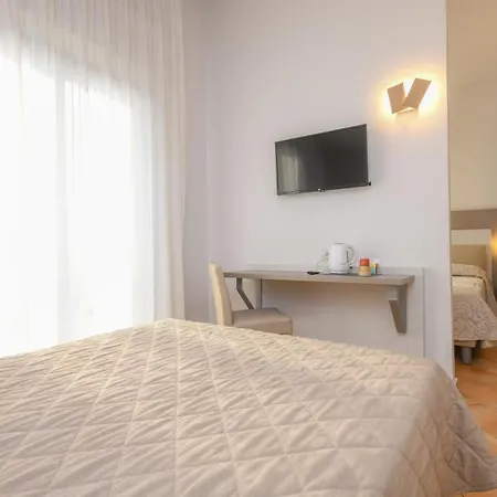 Riel Hotel