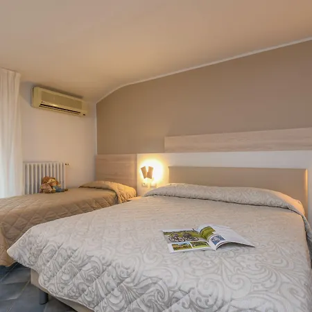 Riel 3* Sirmione