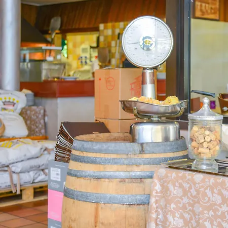 瑞尔酒店 酒店 西尔米奥奈