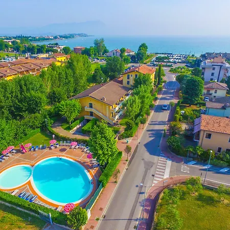 酒店 瑞尔酒店 西尔米奥奈