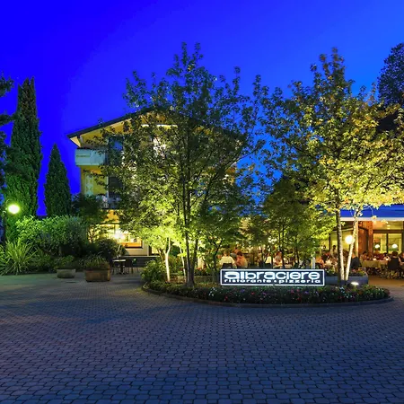 Riel Hotel