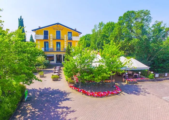 Riel Hotel