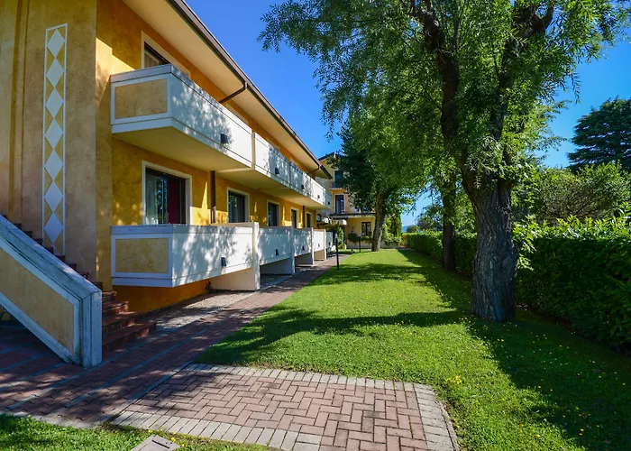 Riel 3* Sirmione