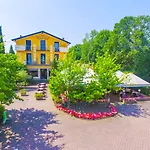 Riel Hotel