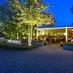 Riel Hotel